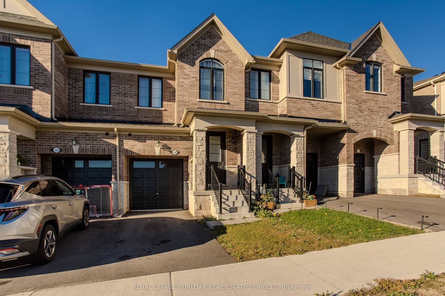 1358 Almonte Drive, Burlington, ON L7P 0V6