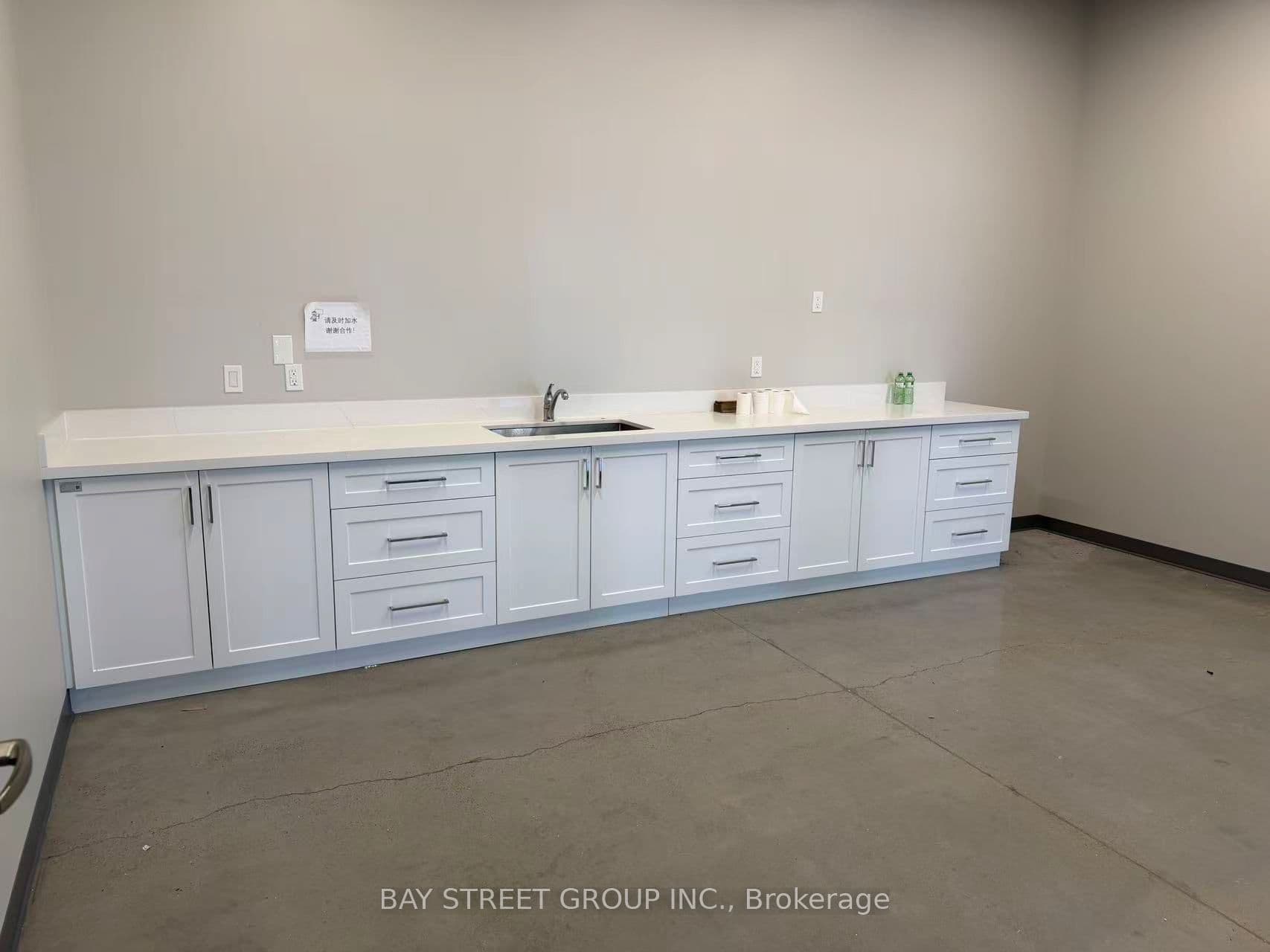 12153 Woodbine Avenue 100, Whitchurch-Stouffville, ON L0H 1G0