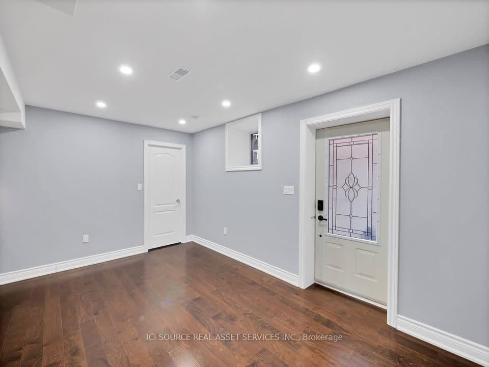 84 Magill Street Unit #B, Hamilton, ON L8R 2Y5