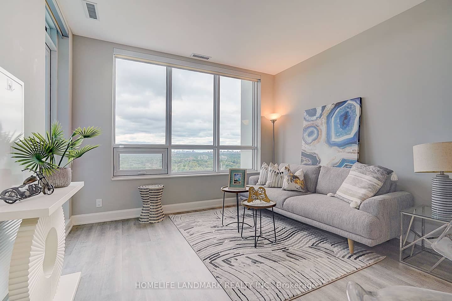 12 Gandhi Lane 2308, Markham, ON L3T 0G8