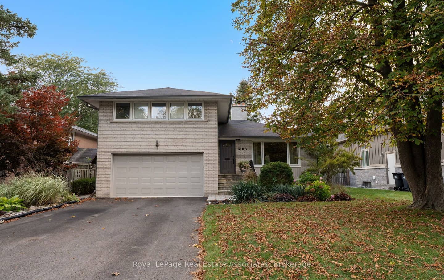 3108 O'Hagan Drive, Mississauga, ON L5C 2C6