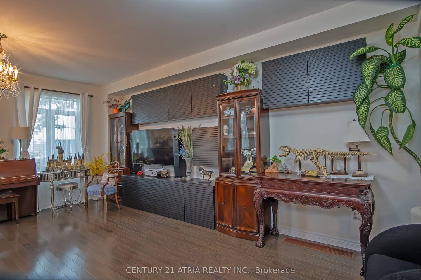 10951 Woodbine Avenue, Markham, ON L6C 0X4