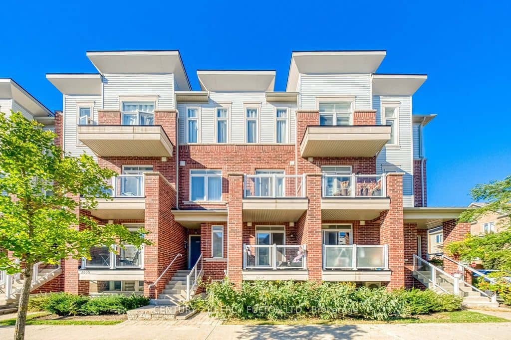 2604 William Jackson Drive 84, Pickering, ON L1X 0E4