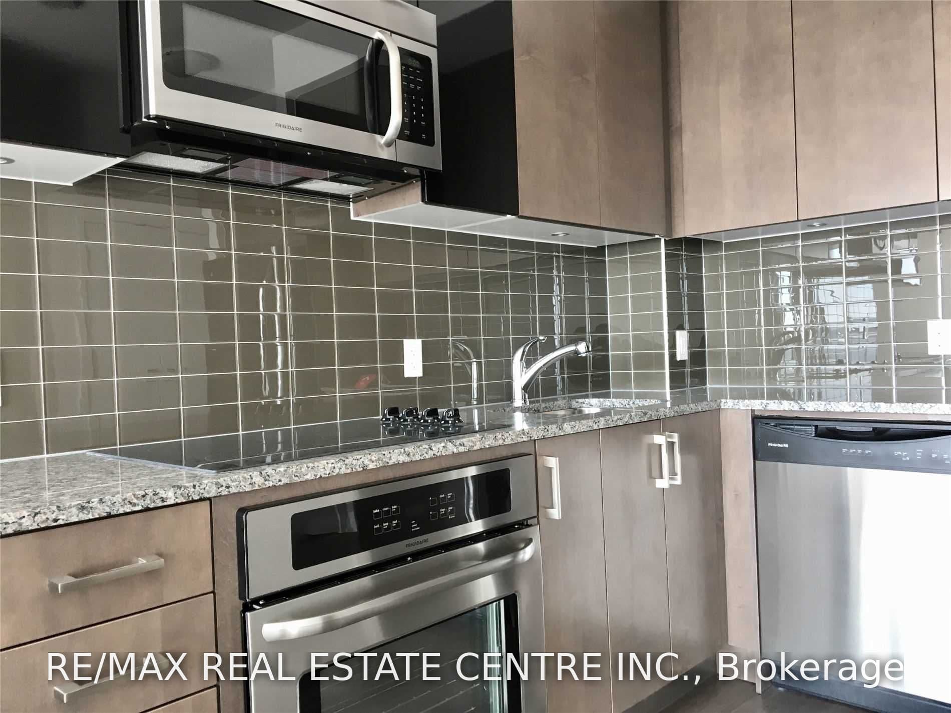 98 Lillian Street 2519, Toronto, ON M4S 0A5
