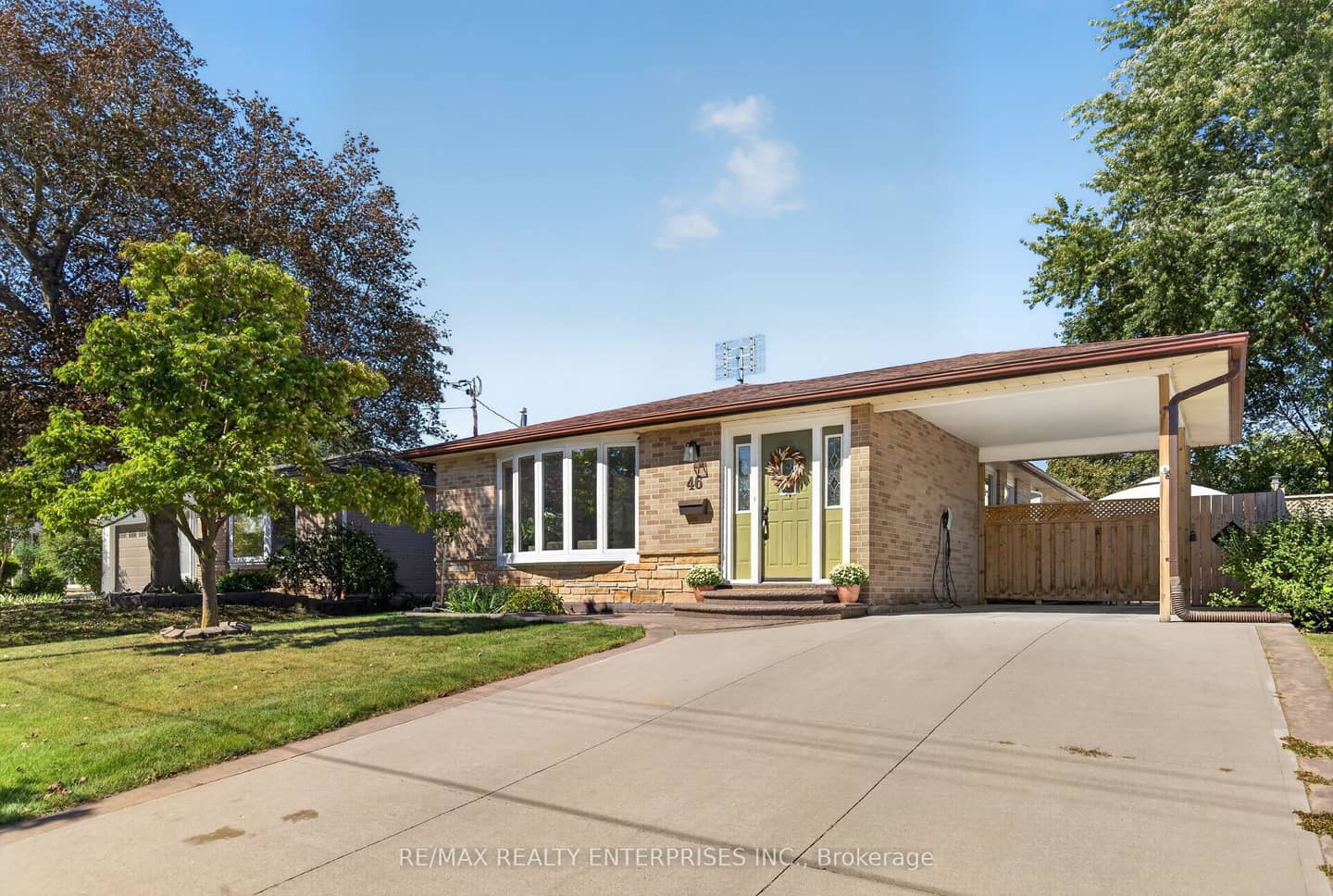46 Marilyn Crescent, Halton Hills, ON L7G 1K4