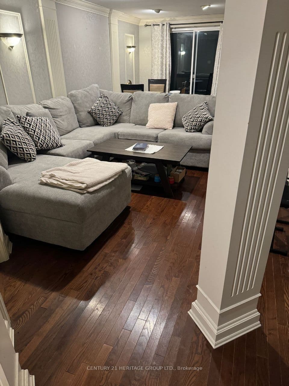 71 Primeau Drive Bsmt, Aurora, ON L4G 6Z3