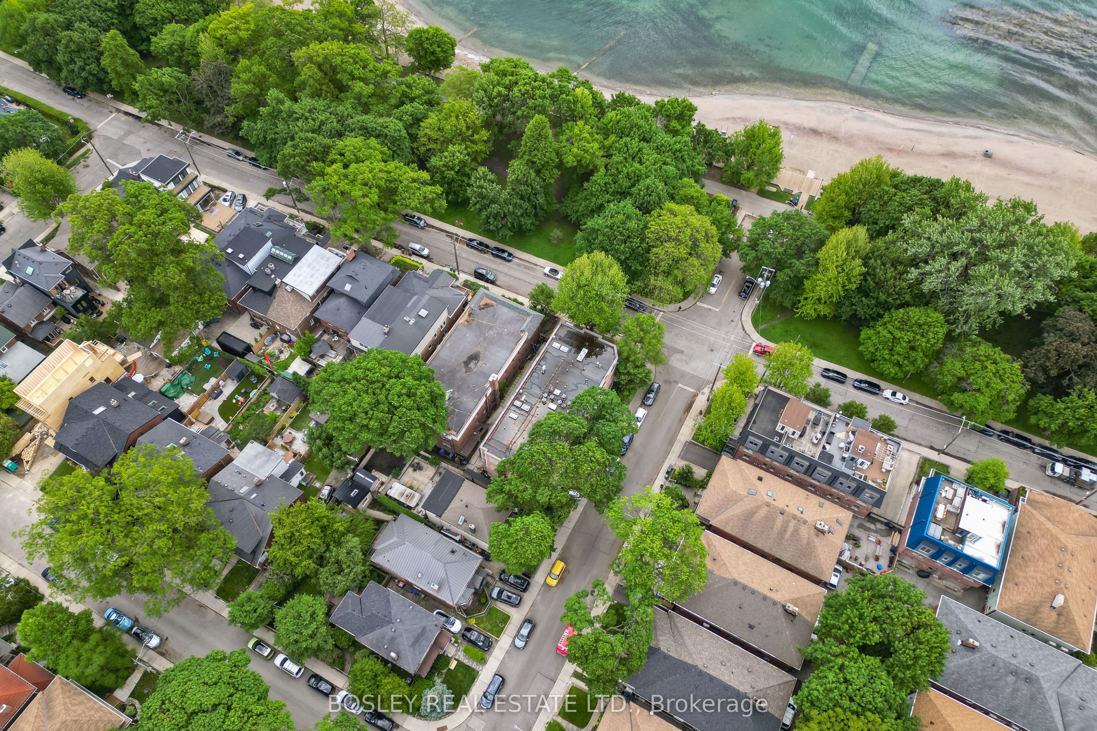 15 Glen Manor Drive 204, Toronto, ON M4E 2X3