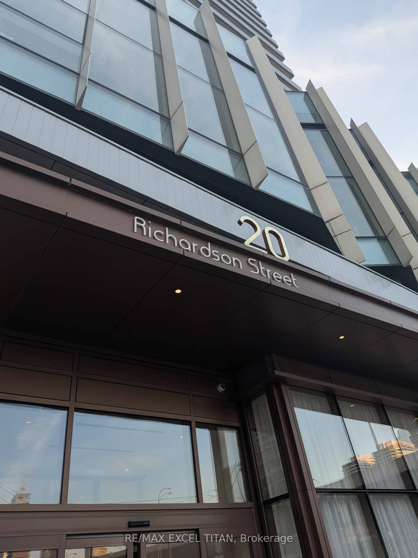 20 Richardson Street E 3101, Toronto, ON M5A 0S6
