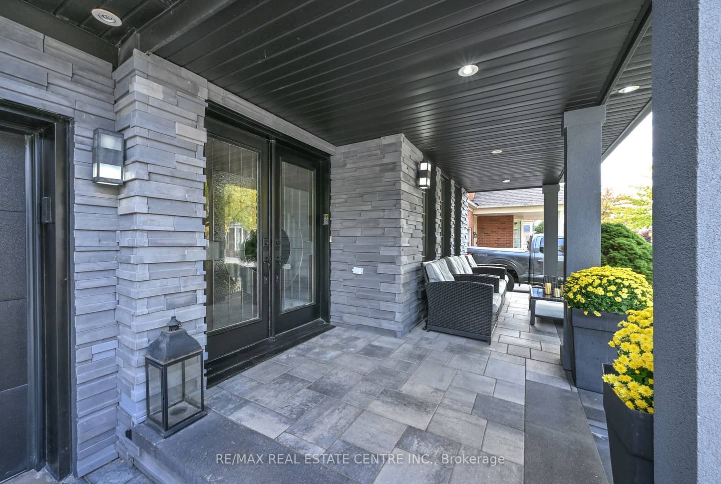 1352 McGuffin Gate, Milton, ON L9T 6M3