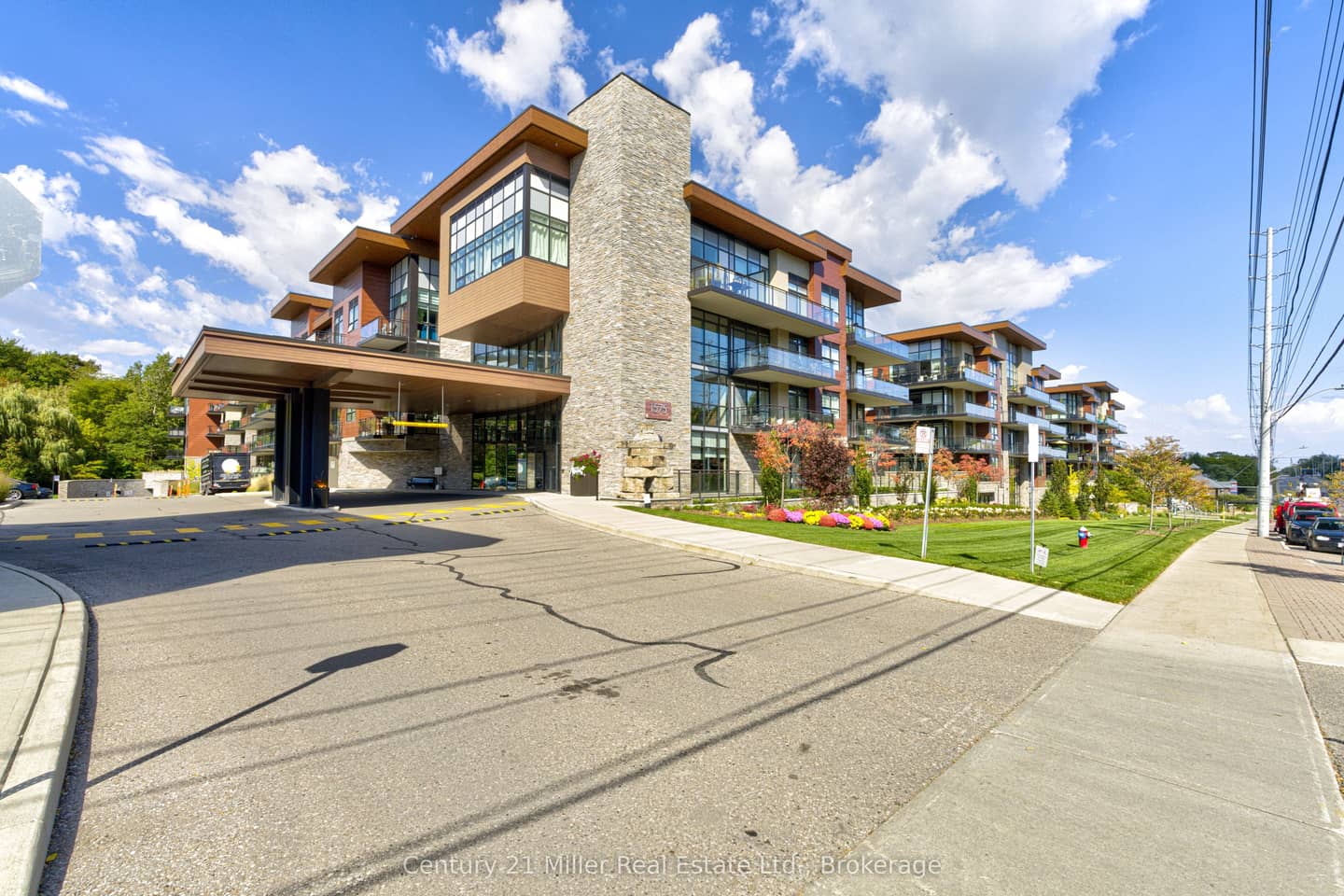 1575 Lakeshore Road W 263, Mississauga, ON L5J 0B1