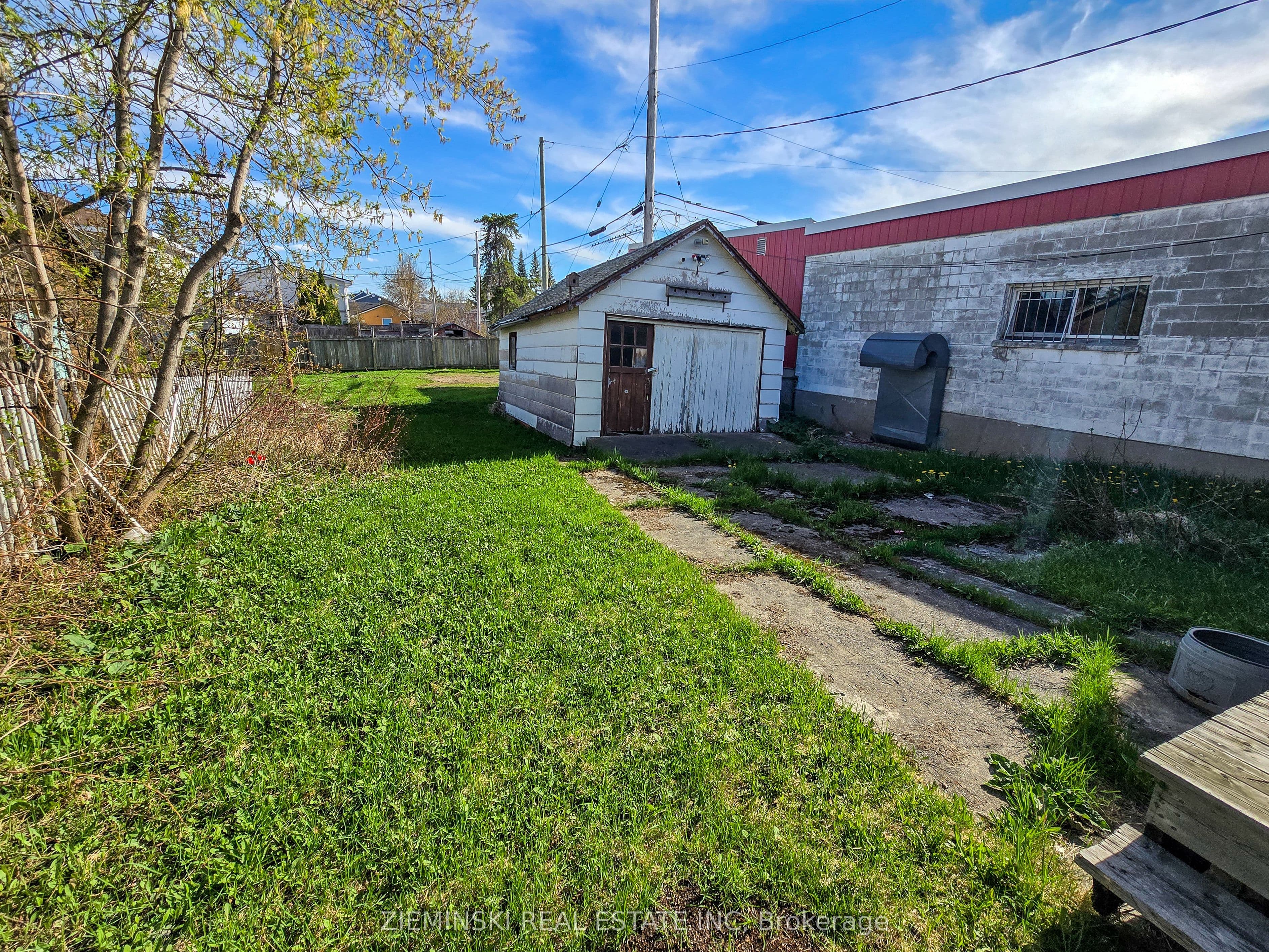 153 Ambridge Drive, Iroquois Falls, ON P0K 1G0