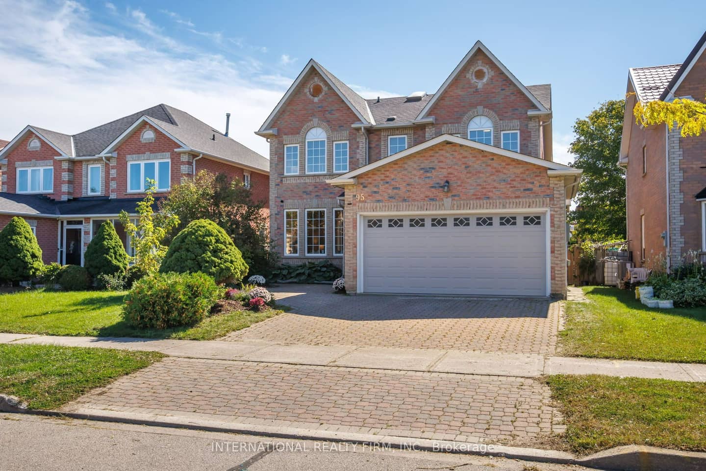 95 Gillingham Avenue, Markham, ON L3S 3R6