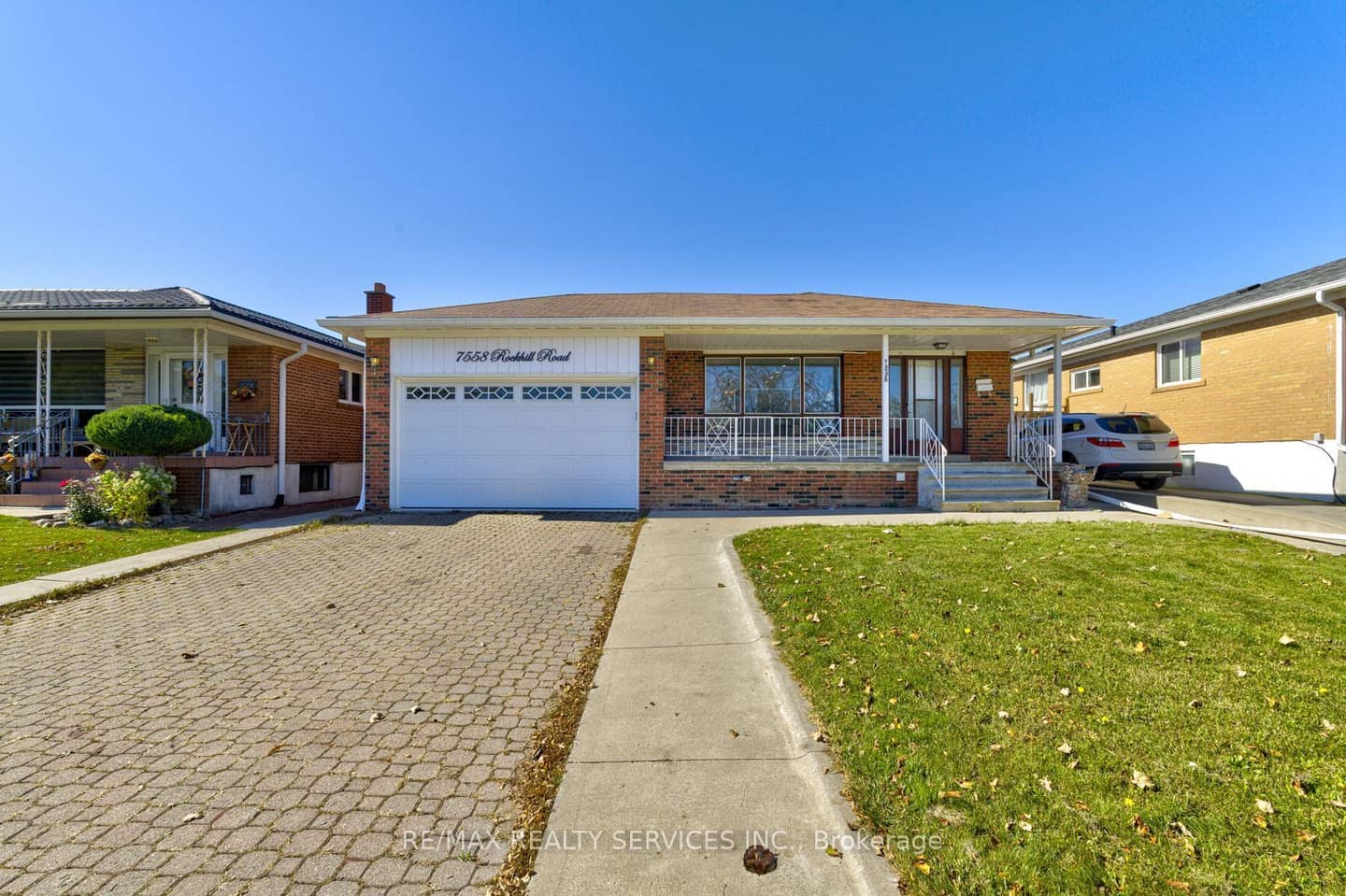 7558 Rockhill Road, Mississauga, ON L4T 2Z7