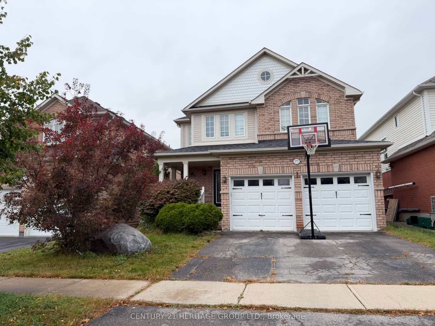 1772 Birchview Drive, Oshawa, ON L1K 3B9