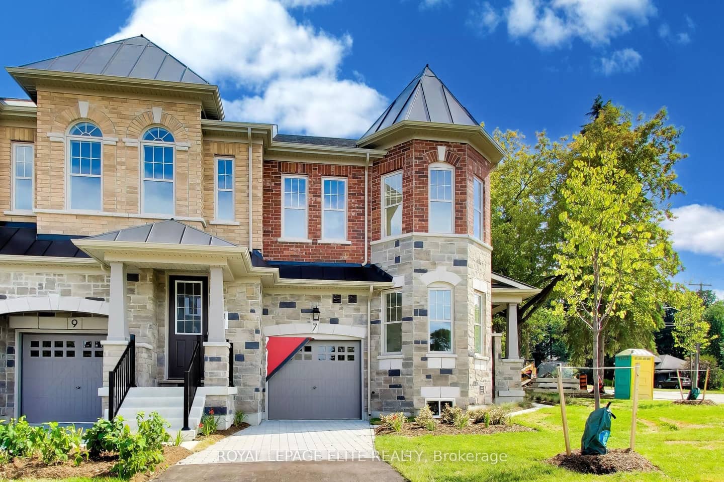 7 Dennison Street S, King, ON L7B 1G2