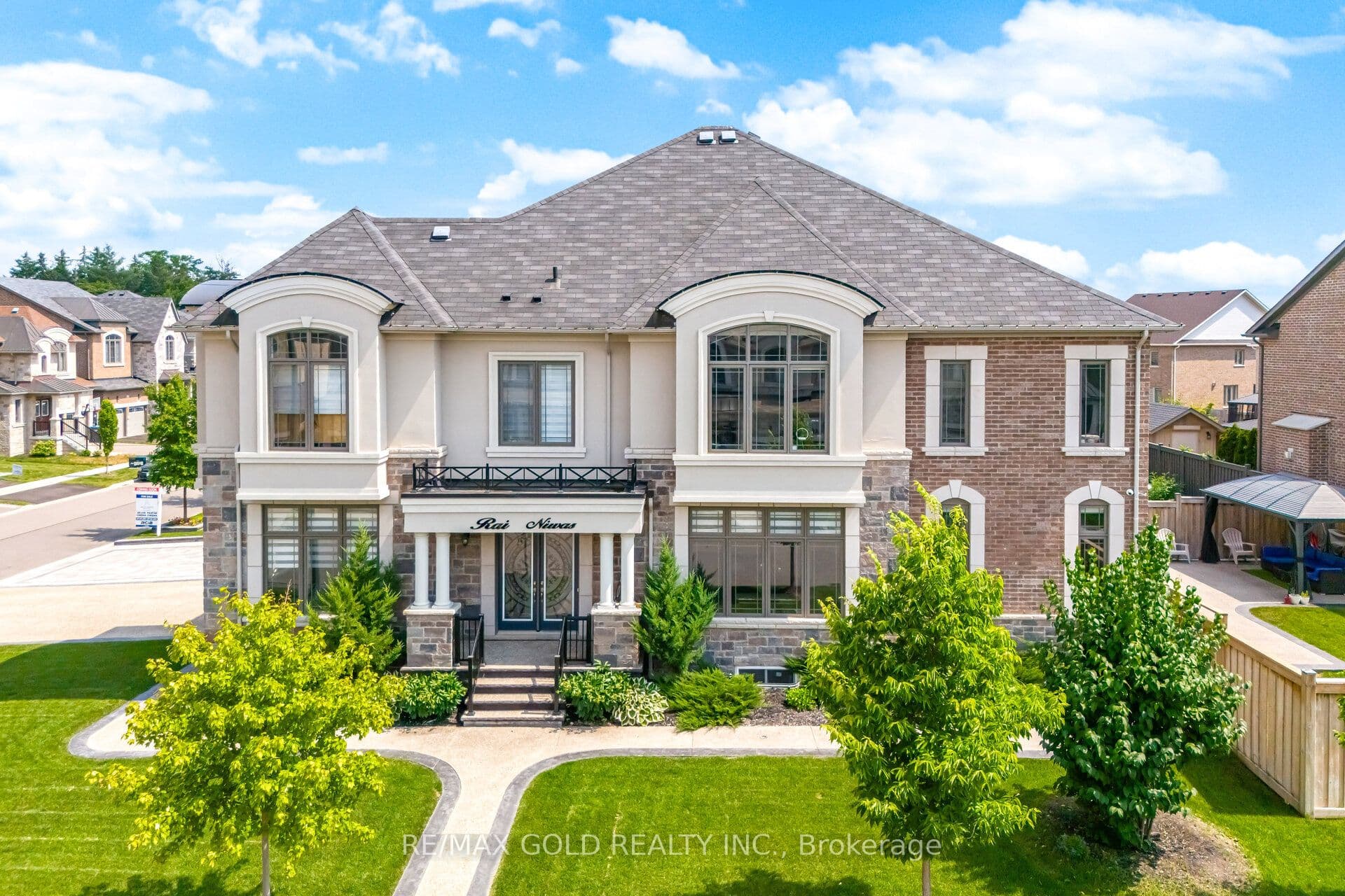 54 Ash Hill Avenue, Caledon, ON L7C 4E8