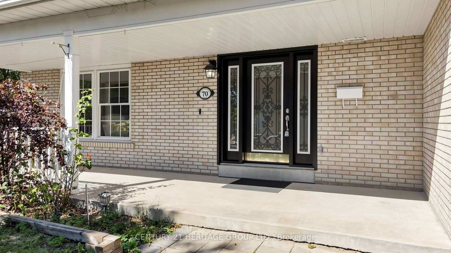 70 Royal Orchard Boulevard, Markham, ON L3T 3C5