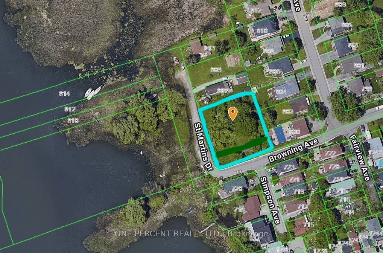 805 St. Martins Drive, Pickering, ON L1W 1N1