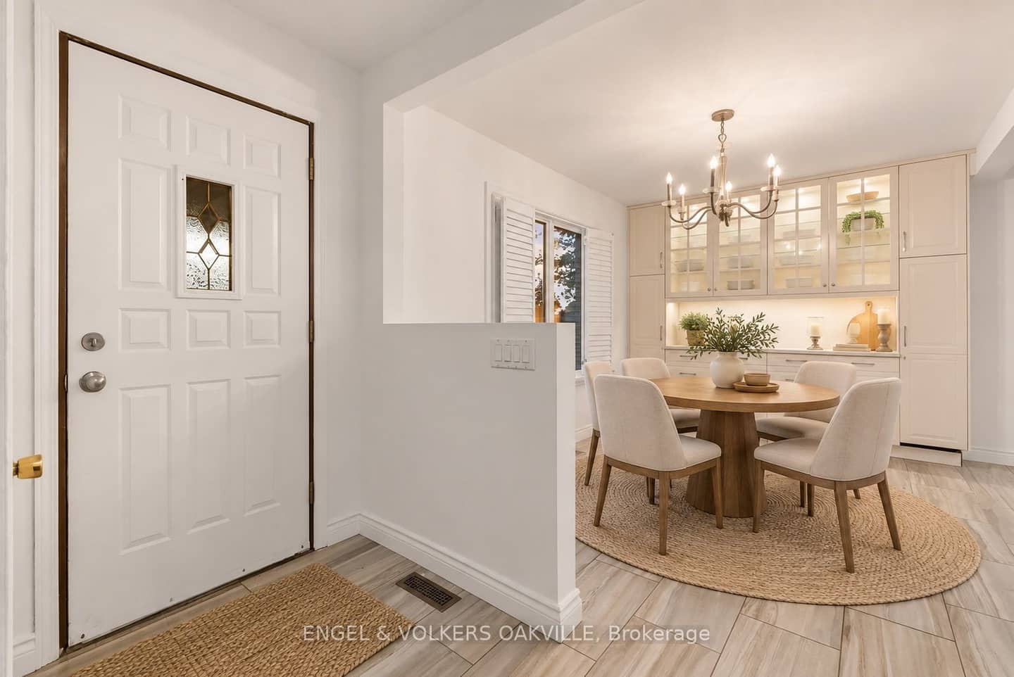 351 Renforth Drive, Toronto, ON M9C 2L8