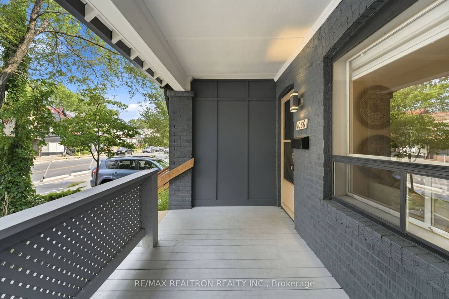 1056 Woodbine Avenue W, Toronto, ON M4C 4C5