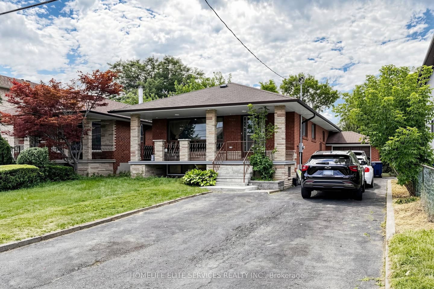 76 Gooderham Drive, Toronto, ON M1R 3G7