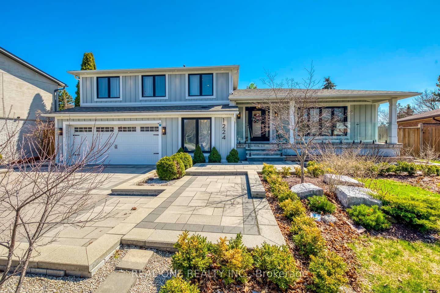 1224 Willowbrook Drive, Oakville, ON L6L 2K1