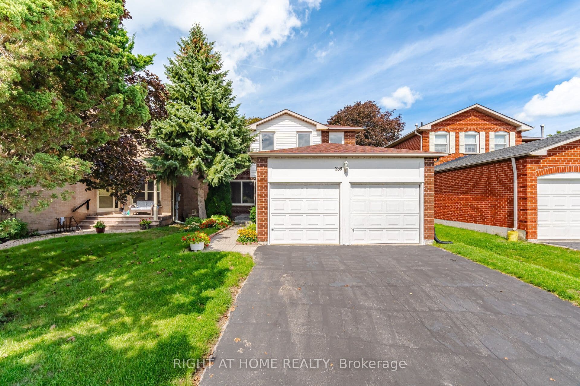 236 Austin Drive, Markham, ON L3R 6N5