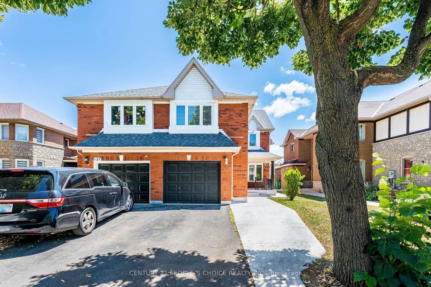 125 Rainforest Drive, Brampton, ON L6R 1A3