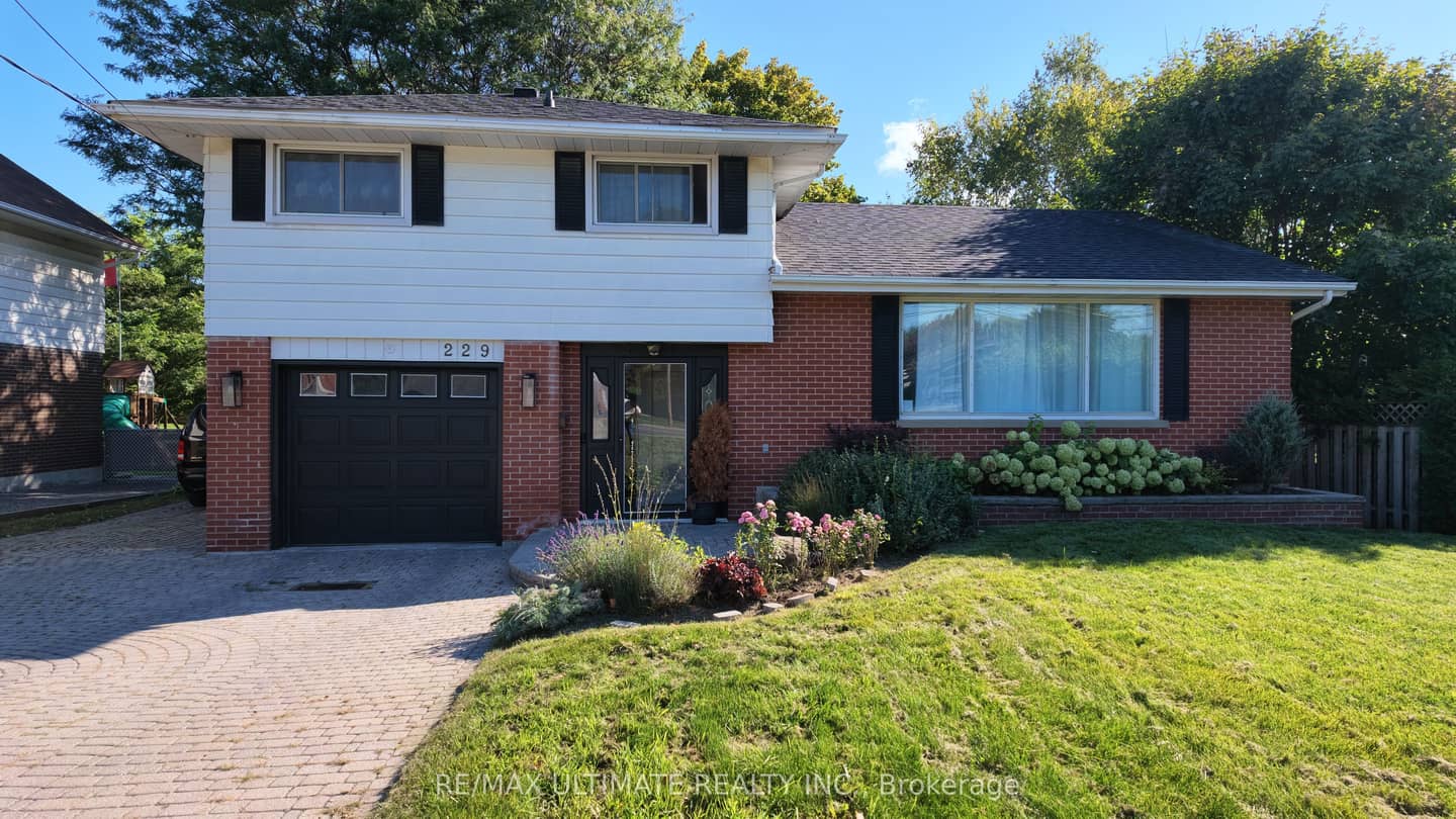 229 Liberty Street N, Clarington, ON L1C 2M6