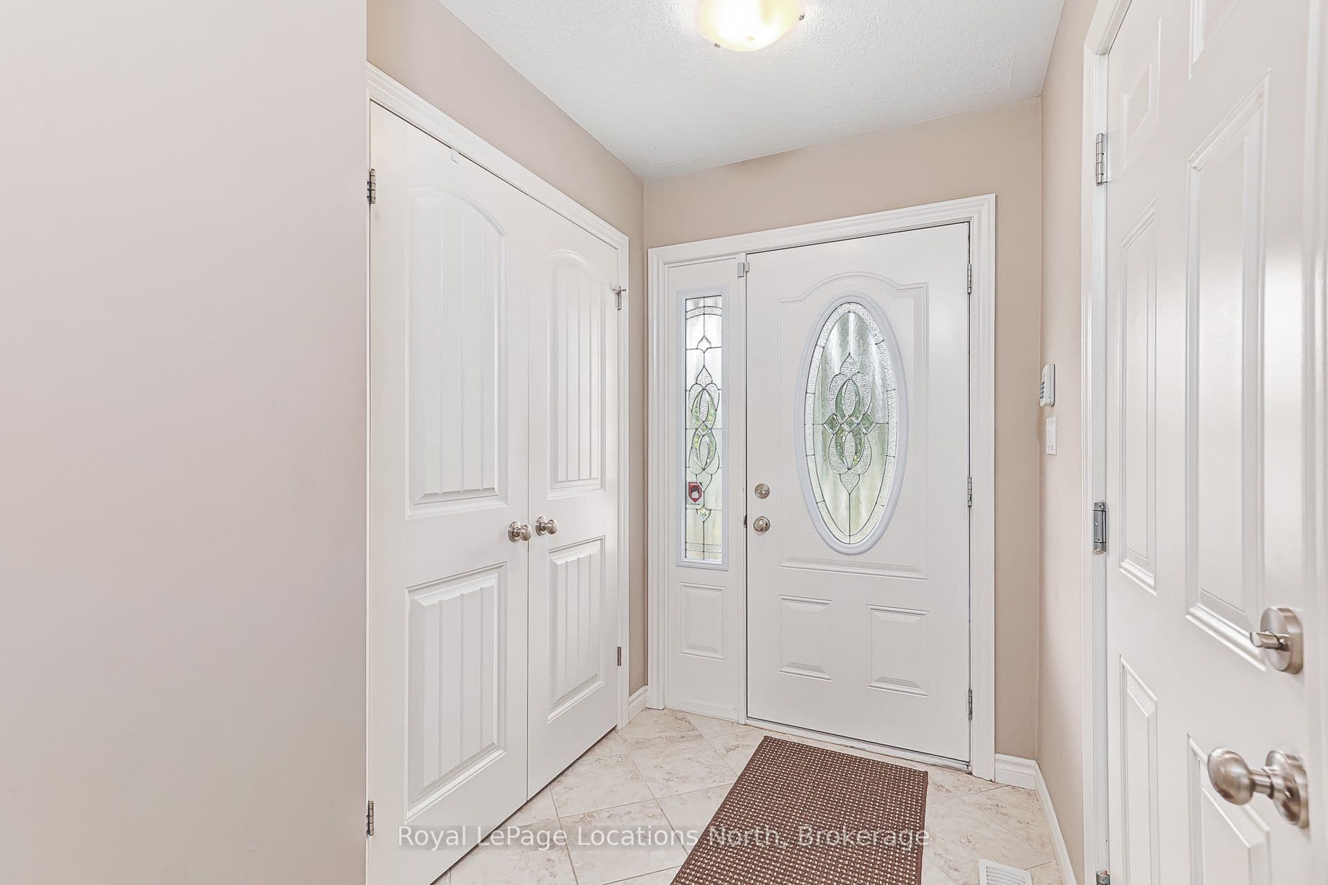 7 Kayla Crescent, Collingwood, ON L9Y 5K9