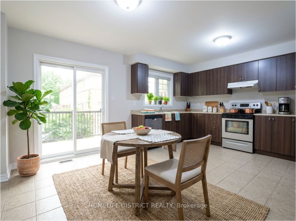 489 Mearns Avenue, Clarington, ON L1C 5M5
