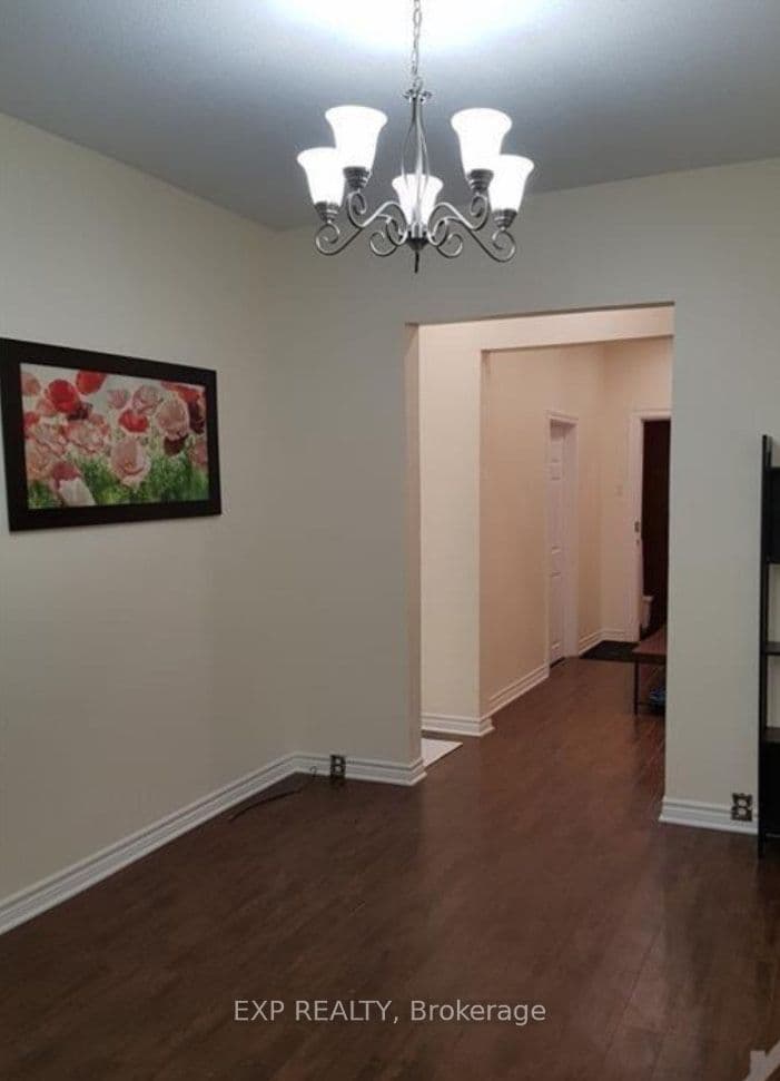 268 Flora Street Unit 1, Ottawa Centre, ON K1R 5R9