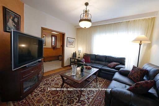244 Rushton Road, Toronto, ON M6G 3J5