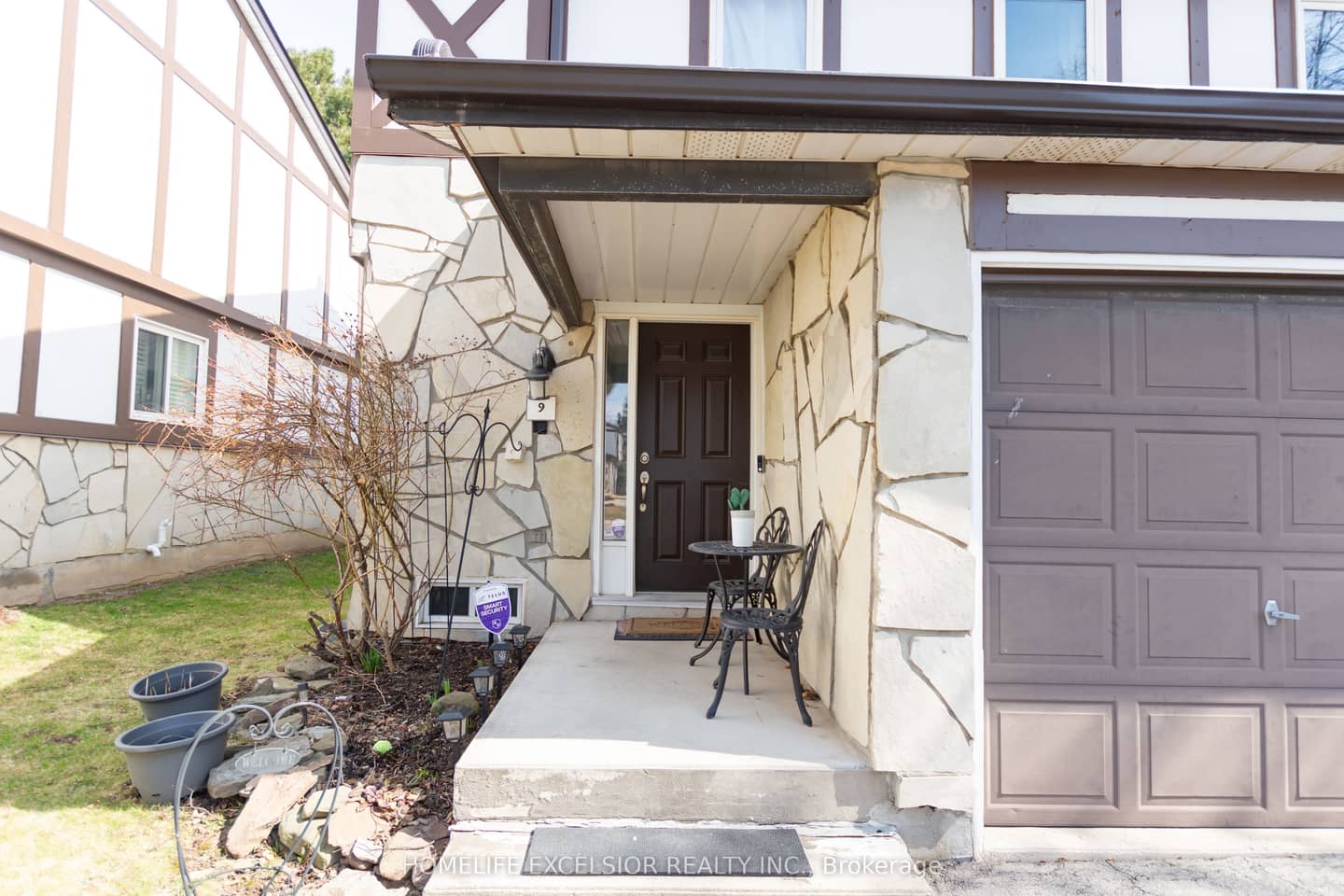 2200 Glenwood School Drive 9, Burlington, ON L7R 4H3