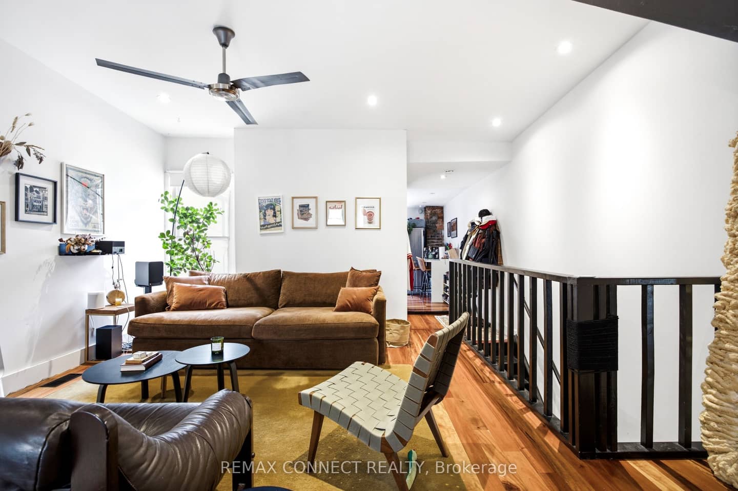 37 Noble Street, Toronto, ON M6K 2C7