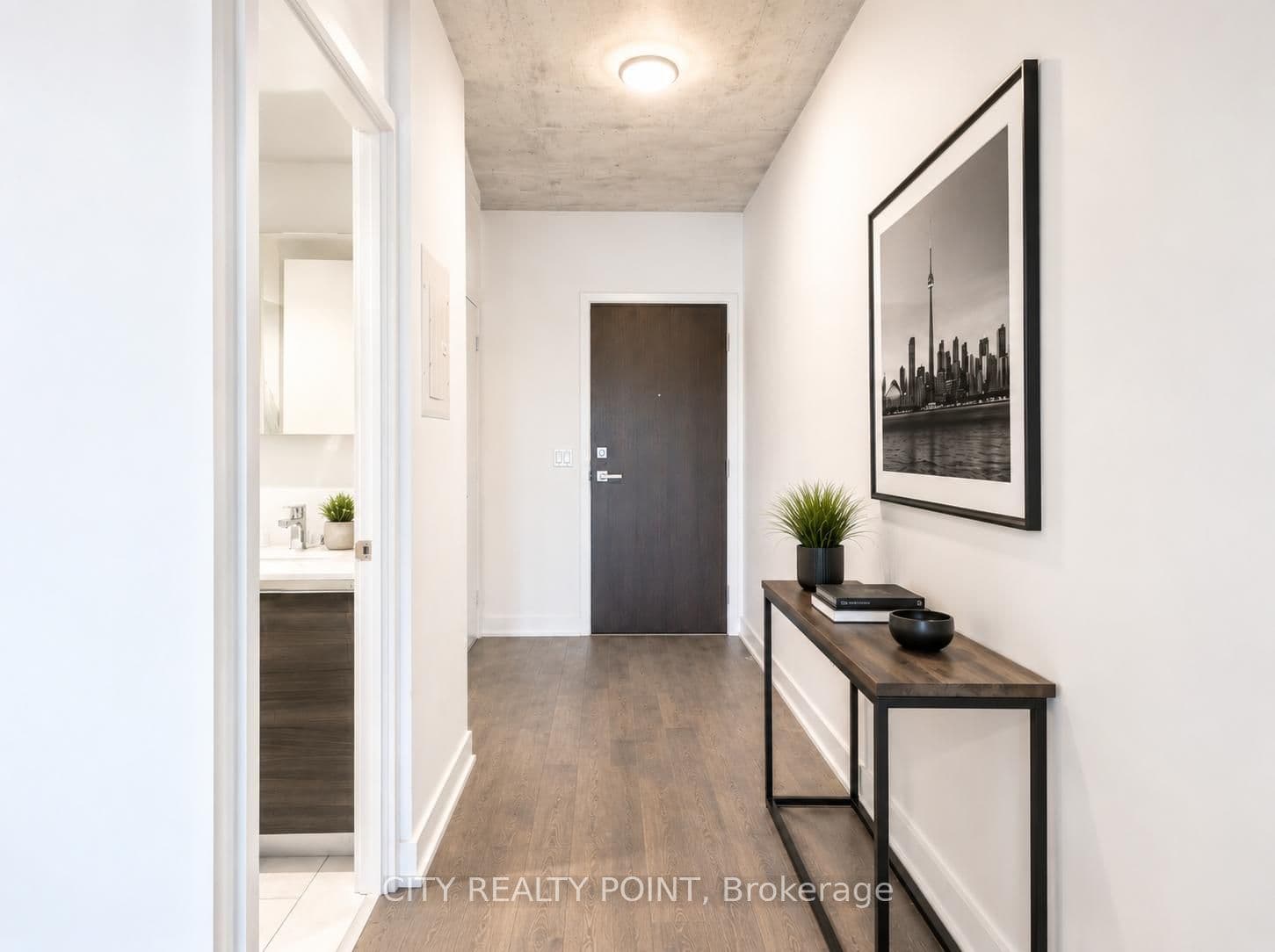 1190 Dundas Street E 505, Toronto, ON M4M 0C5