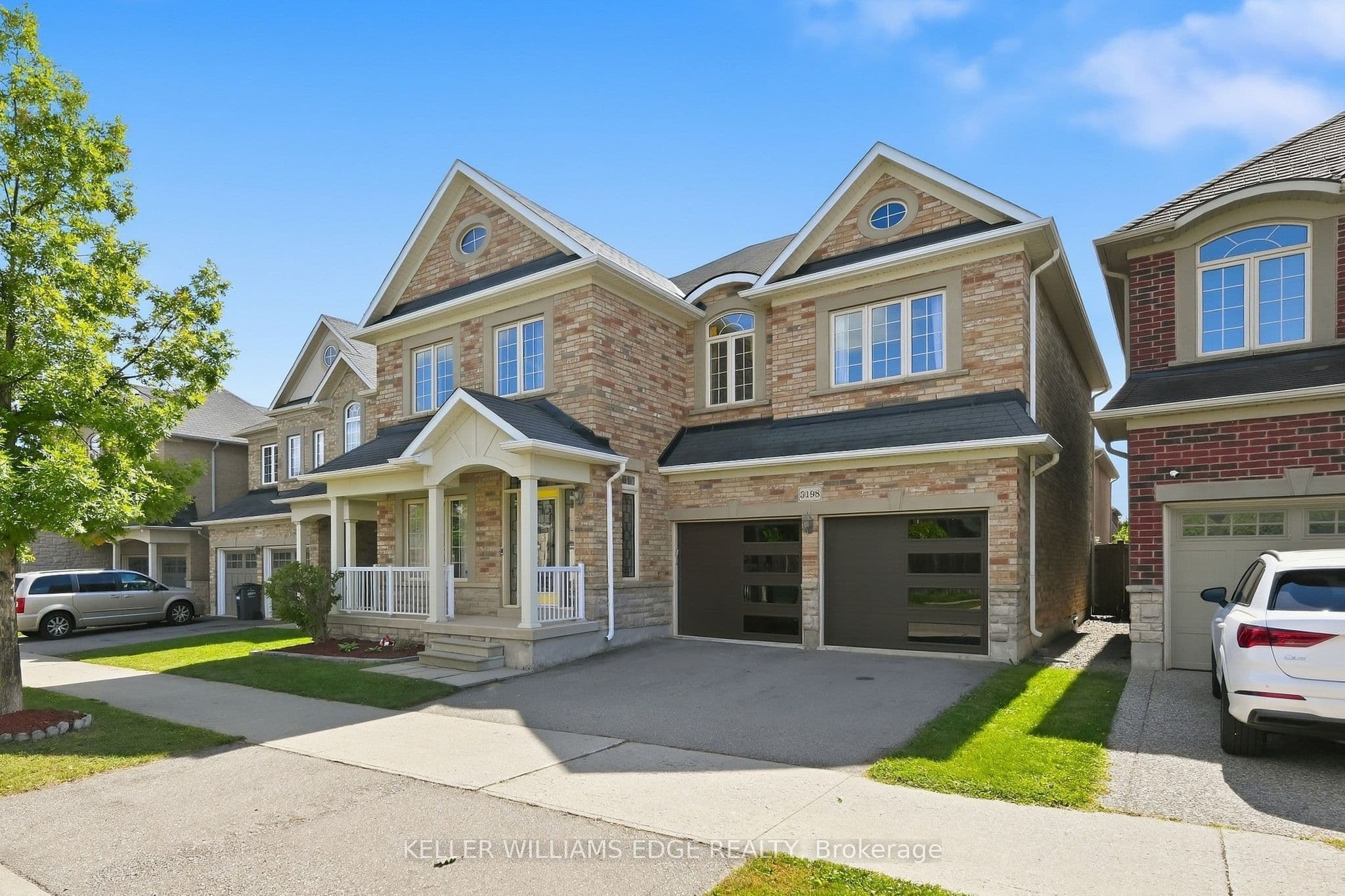 3198 Tim Dobbie Drive, Burlington, ON L7M 0N4