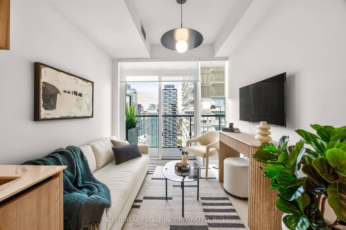 127 Broadway Avenue 3004, Toronto, ON M4P 1V3