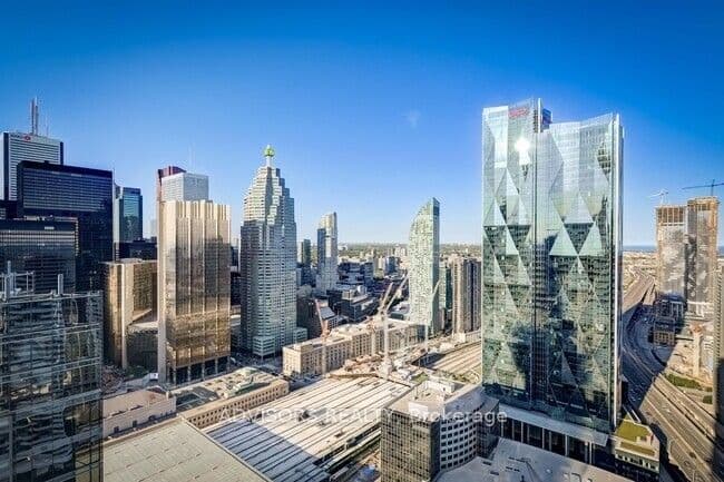 65 Bremner Boulevard 4408, Toronto, ON M5J 0A7