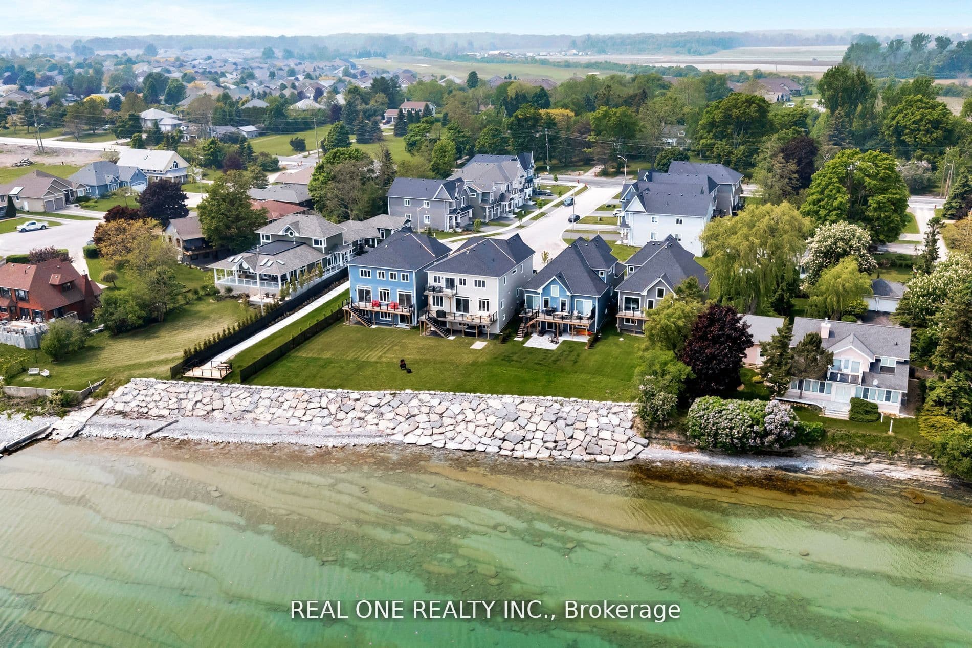 14 Twelve Trees Court, Prince Edward County, ON K0K 3L0