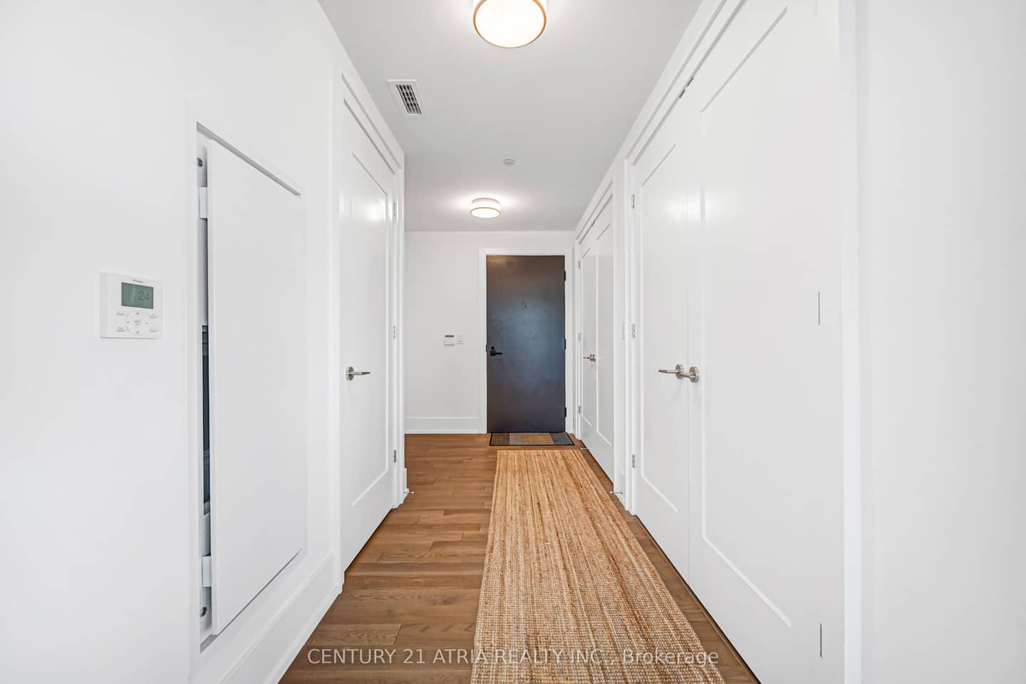 25 ADRA GRADO Way 1219, Toronto, ON M2J 0H6