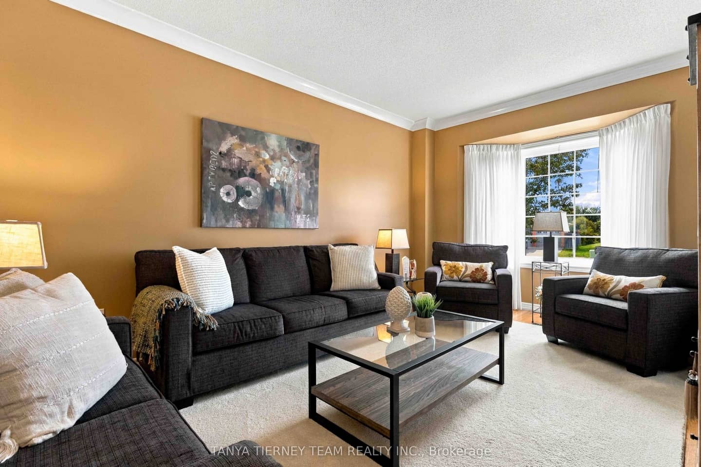 111 Watford Street, Whitby, ON L1M 1G5