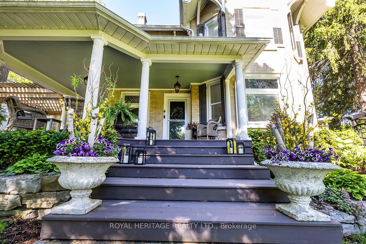 220 Cochrane Street, Scugog, ON L9L 1M1