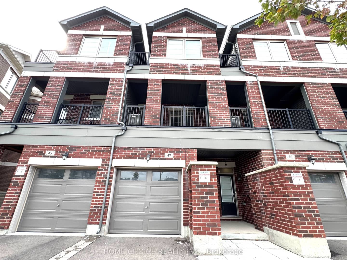 47 Saigen Lane, Markham, ON L6B 1R2