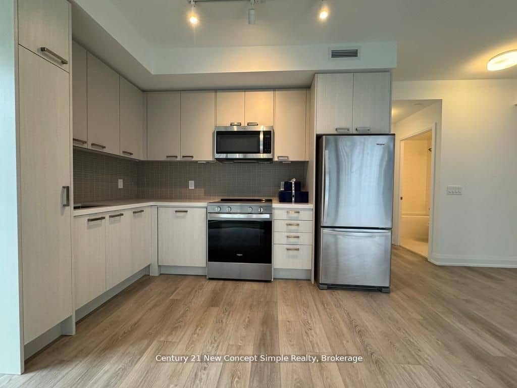 20 Soudan Avenue 1108, Toronto, ON M4S 0E2