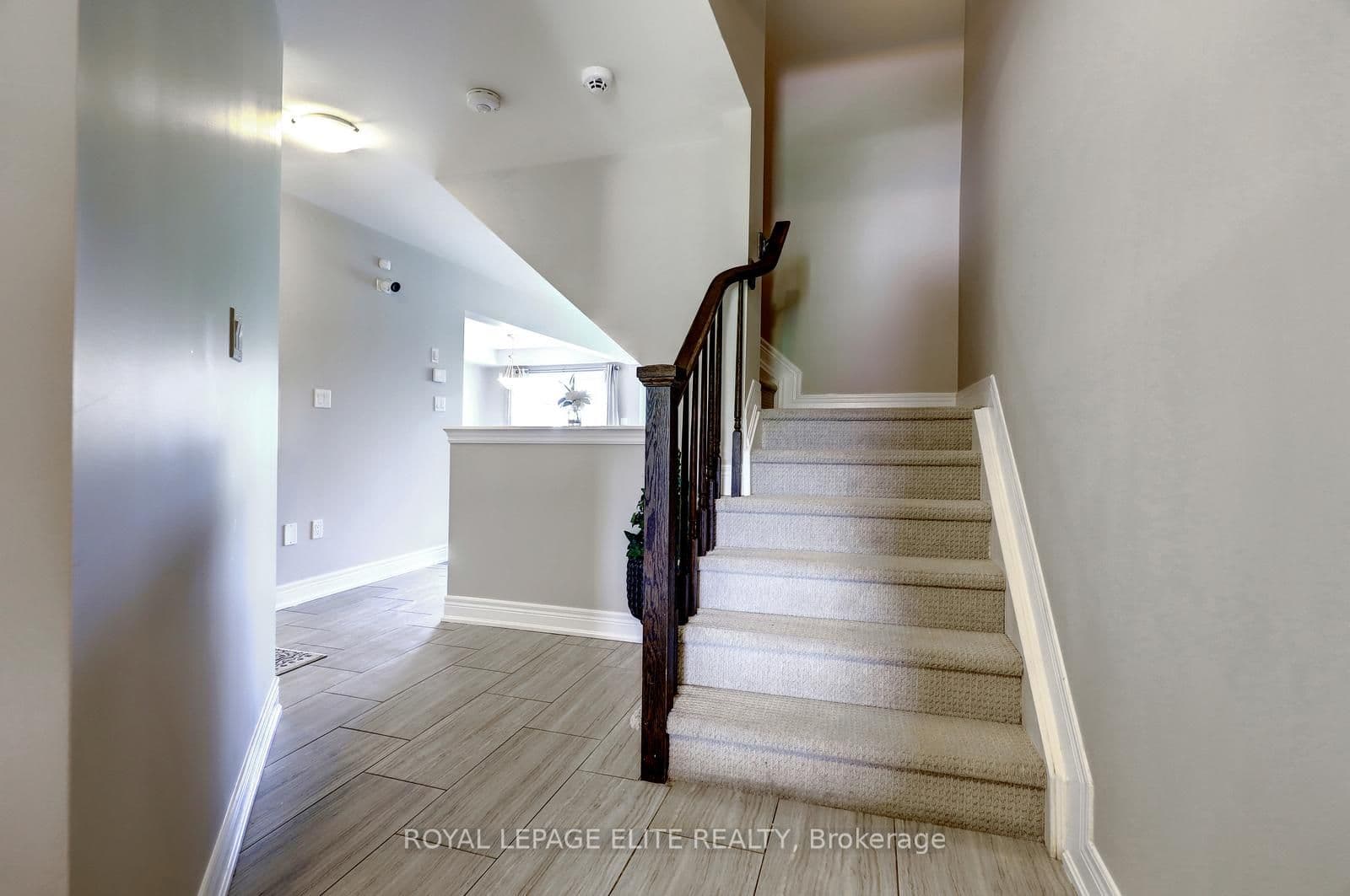 8025 COLE Court, Niagara Falls, ON L2G 0H8
