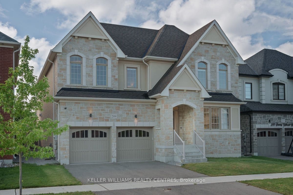 209 Danny Wheeler Boulevard, Georgina, ON L4P 0J7