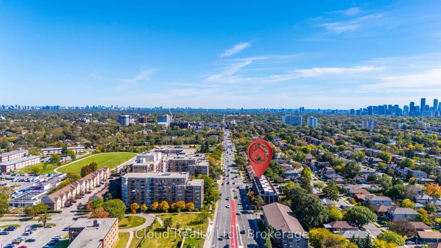 639 Lawrence Avenue 305, Toronto, ON M6A 1A9