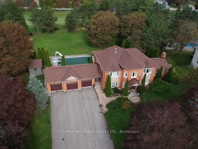 11 Sleepy Hollow Lane, Whitchurch-Stouffville, ON L4A 3G7