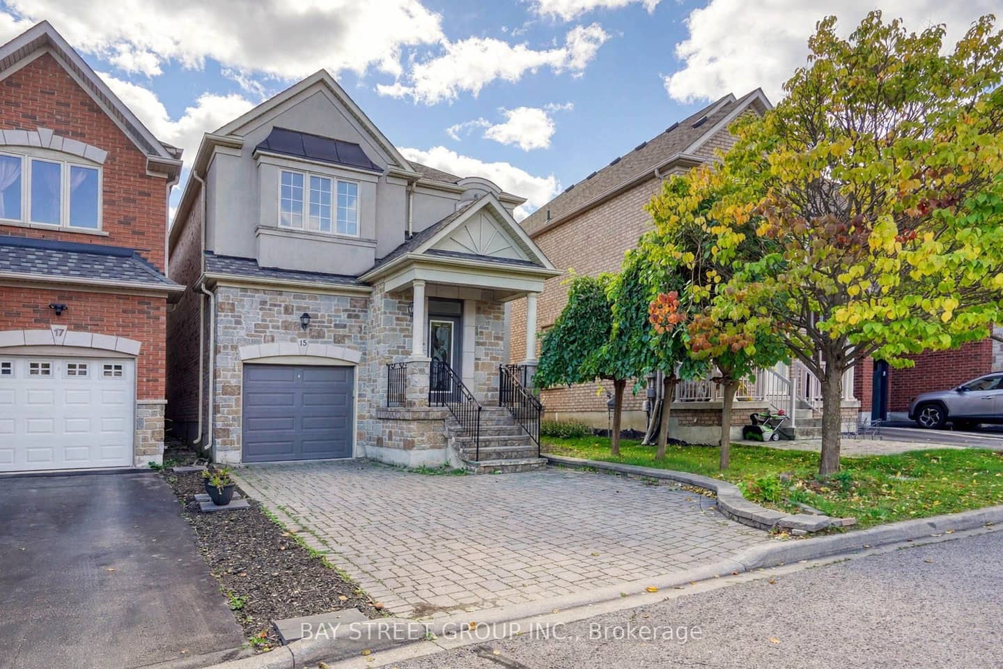 15 Fraserwood Road, Vaughan, ON L4J 9C5